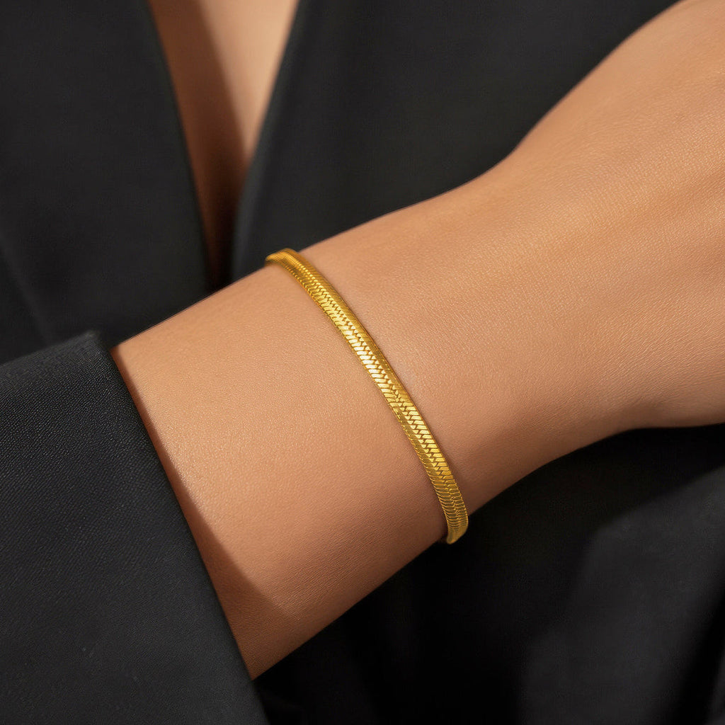 Desihi Bracelet Anti-Tarnish Gold Plated Chain (Adjustable Size)
