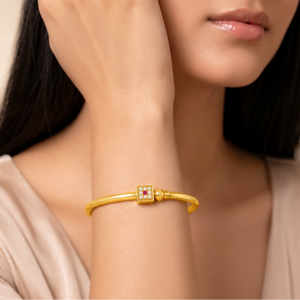 Desihi Bracelet Anti-Tarnish Gold Plated Bangle (Adjustable Size)