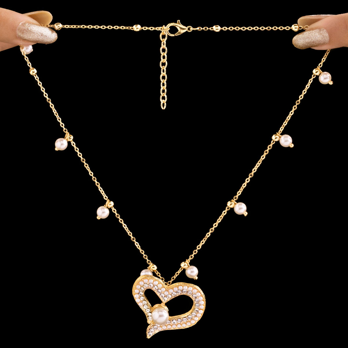 Desihi Necklace Anti-Tarnish Gold Plated Crystal Studded Heart With Pearls