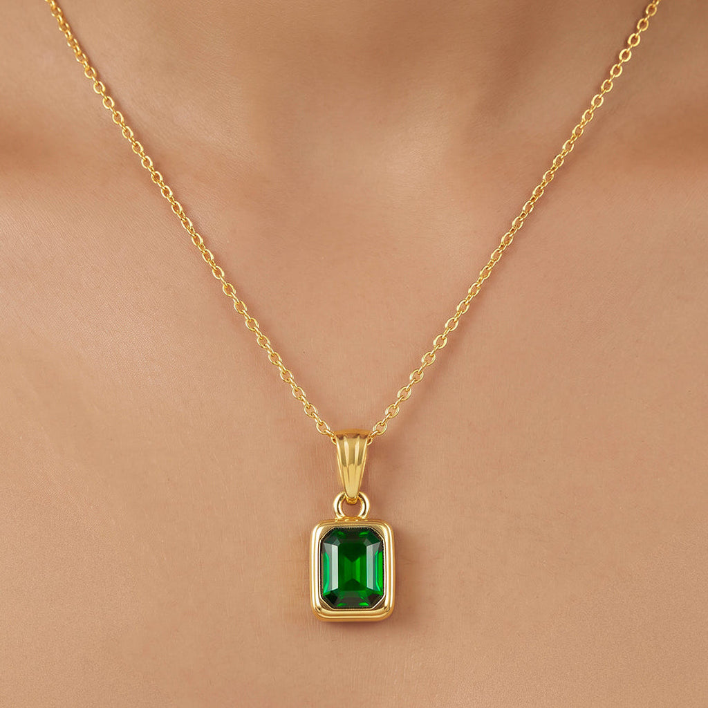 Desihi Necklace Anti-Tarnish Gold Plated Emerald Green Pendant Set