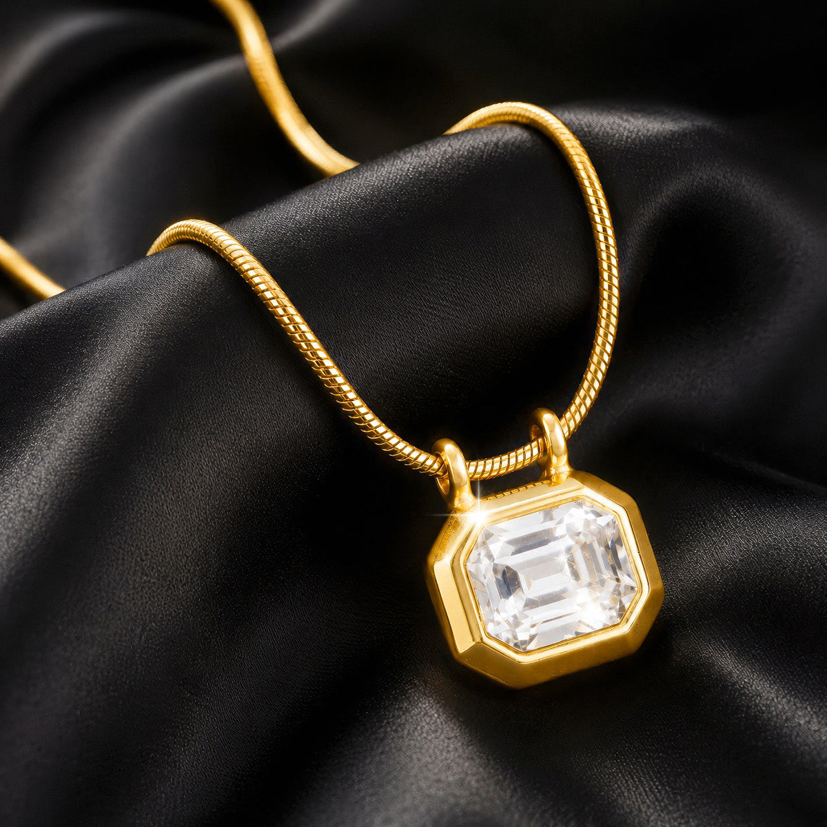 Desihi Necklace Anti-Tarnish Gold Plated Octagon Crystal