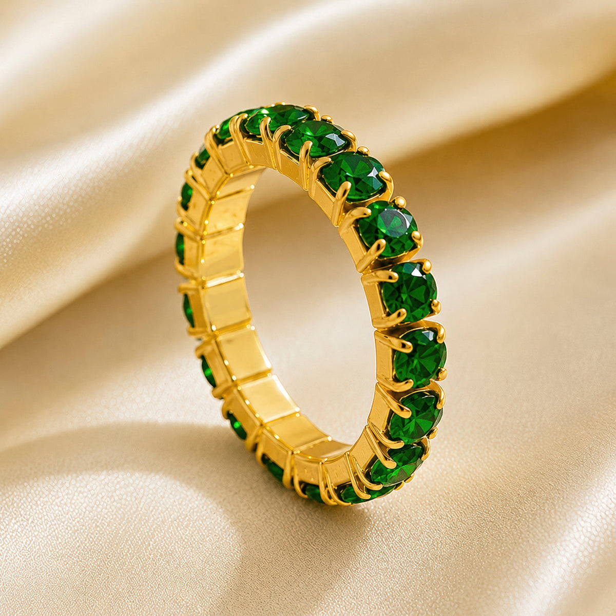 Desihi Ring Anti-Tarnish Stretchable Emerald Green Crystals (Adjustable Size)