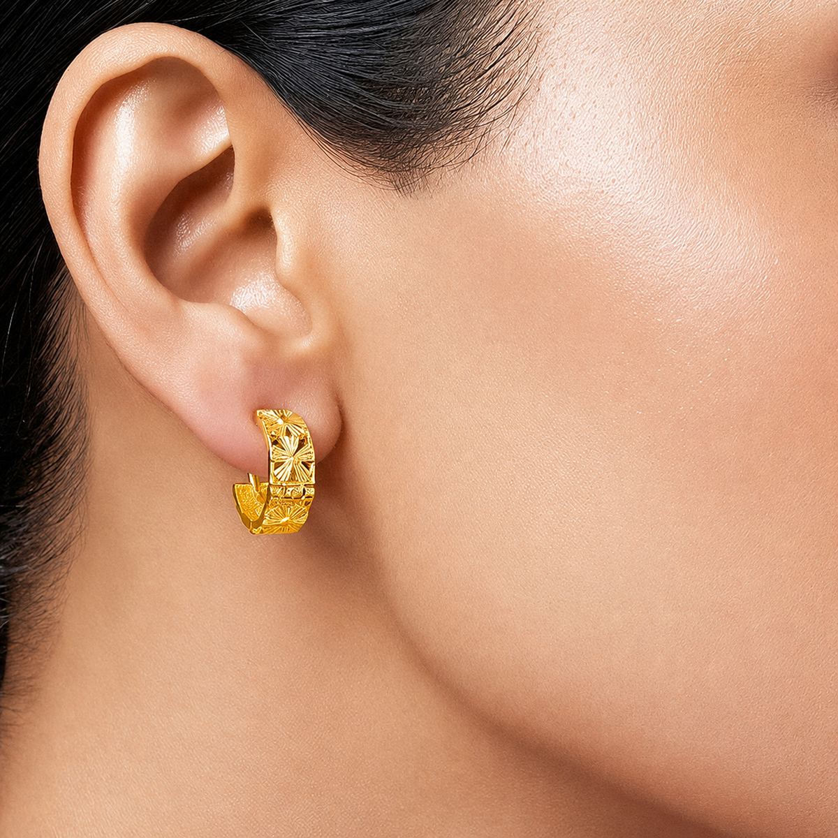 Desihi Earrings Anti-Tarnish Textured Floral Hoops