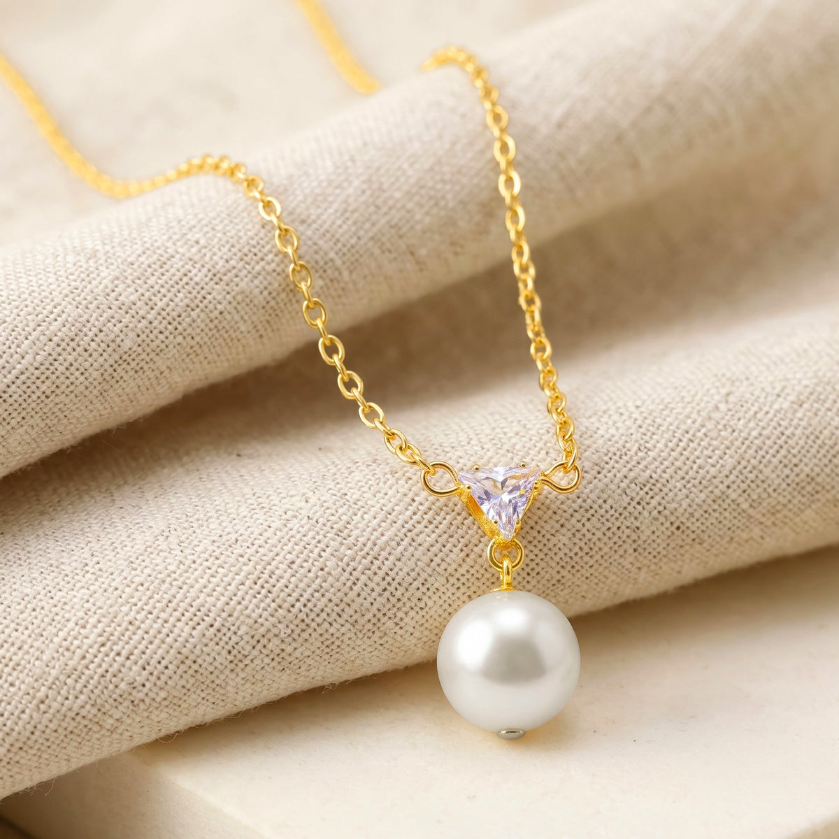 Desihi Necklace Anti-Tarnish Trillion Crystal & Pearl Pendant