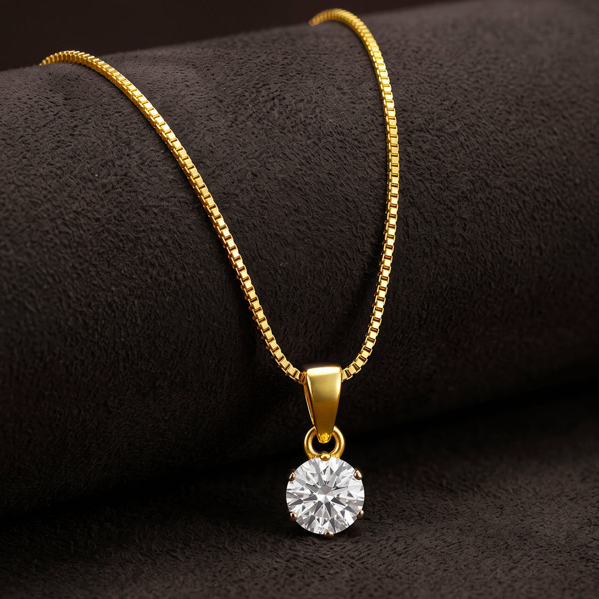 Desihi Necklace Anti-Tarnish Gold Plated Chain With Solitaire