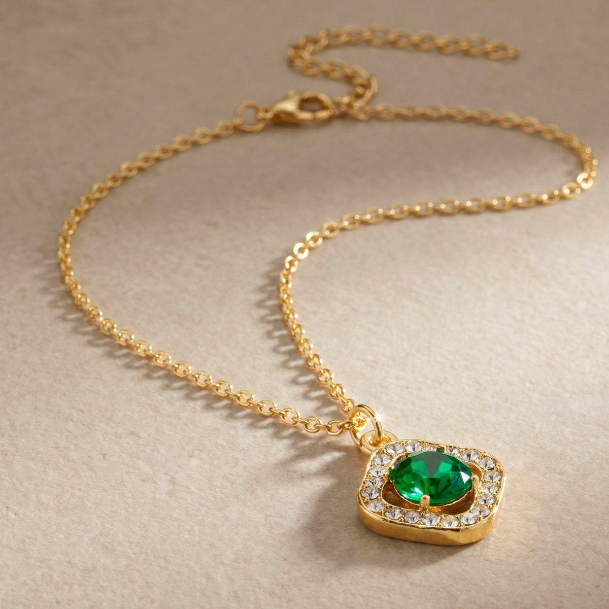 Desihi Necklace Anti-Tarnish Gold Plated Chain With Emerald