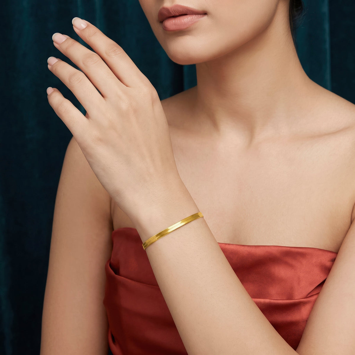 Desihi Bracelet Anti-Tarnish Gold Plated Chain (Adjustable Size)