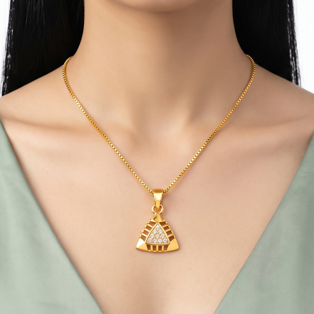 Desihi Necklace Anti-Tarnish Triangle Crystal Chain