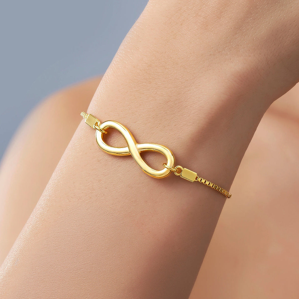 Desihi Bracelet Anti-Tarnish Gold Plated Infinity (Adjustable Size)