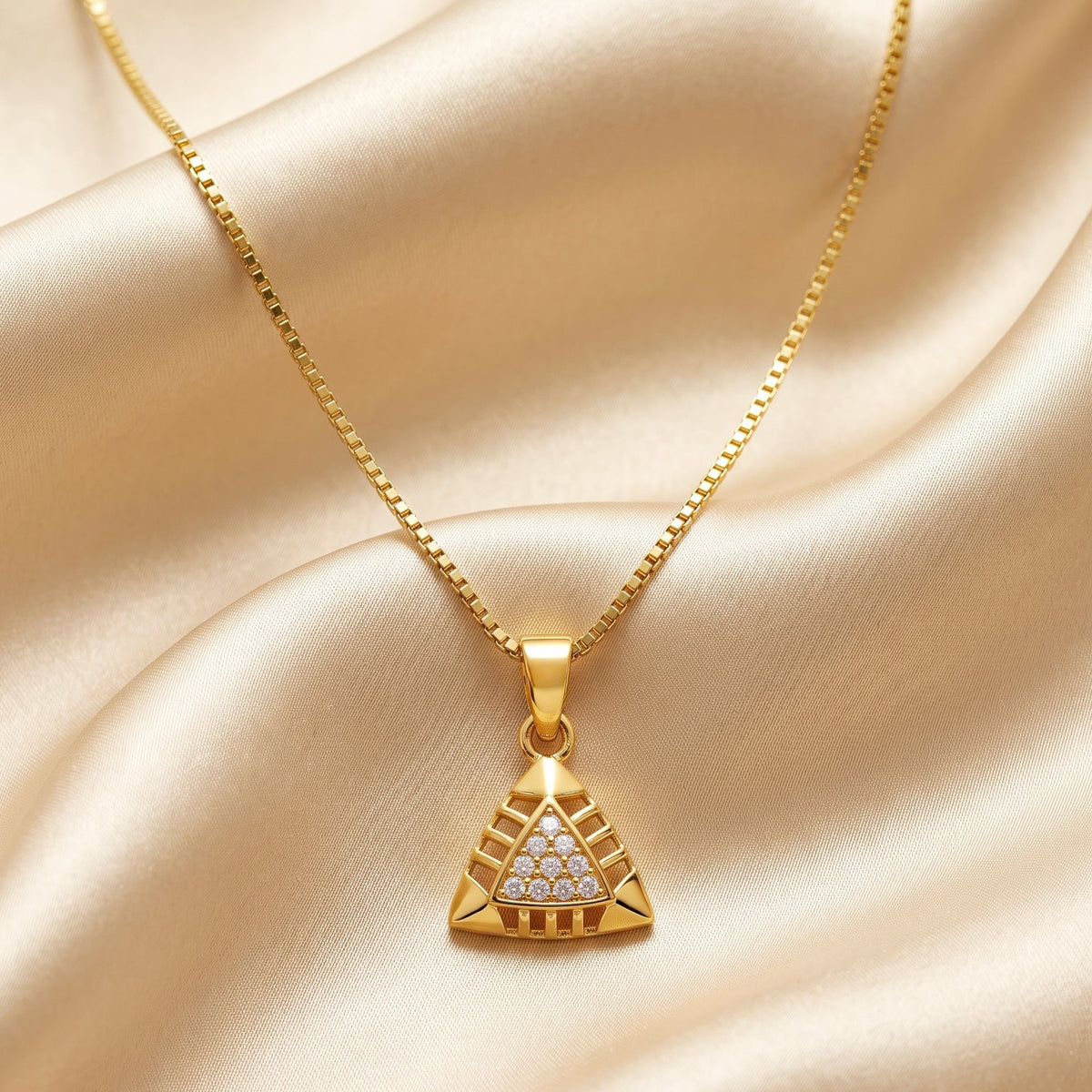 Desihi Necklace Anti-Tarnish Triangle Crystal Chain
