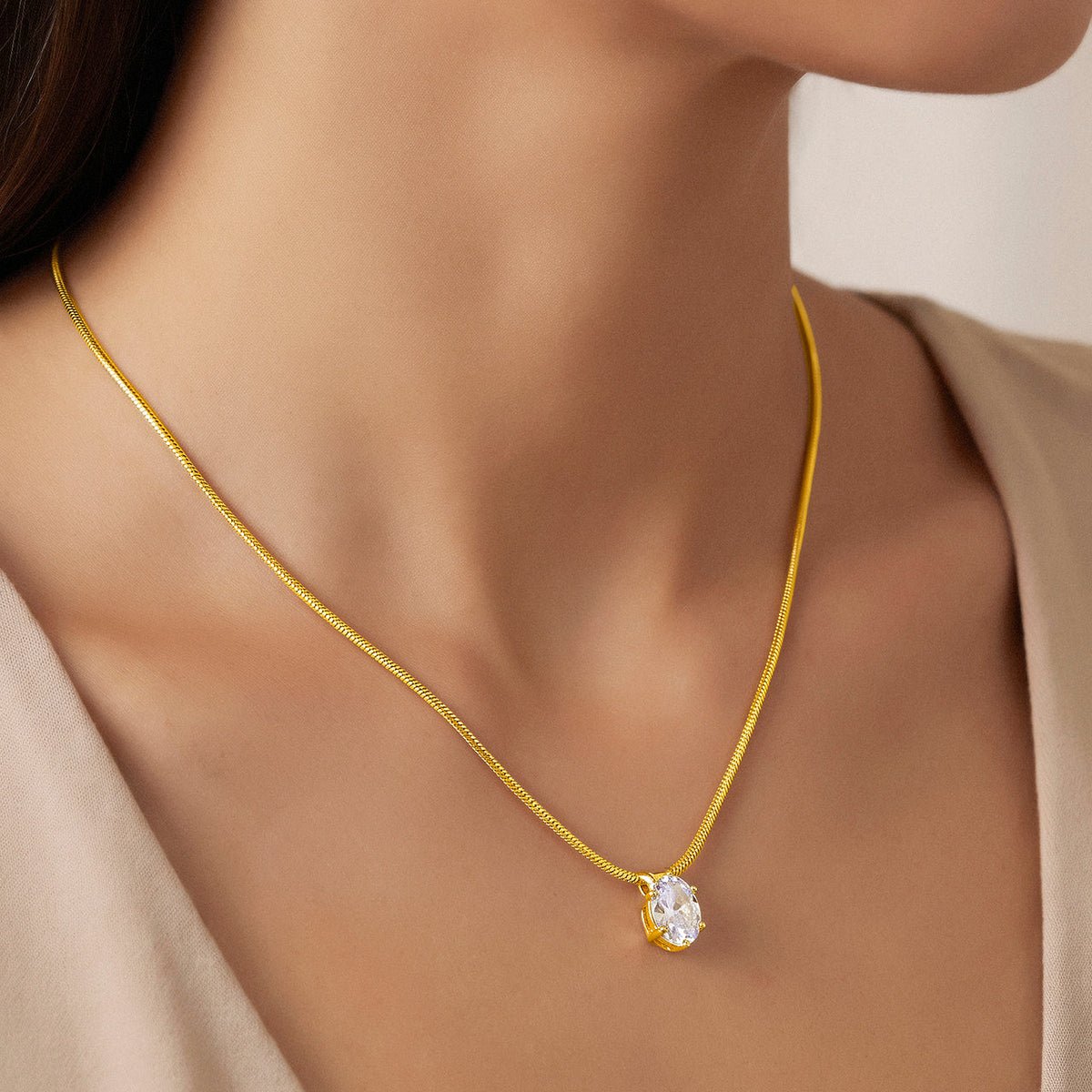 Desihi Necklace Anti-Tarnish Gold Plated Oval Crystal