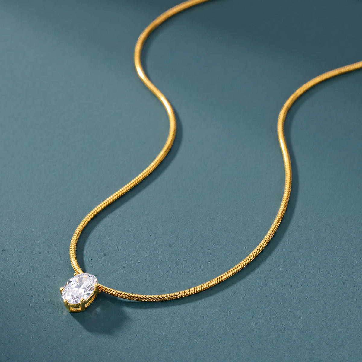 Desihi Necklace Anti-Tarnish Gold Plated Oval Crystal