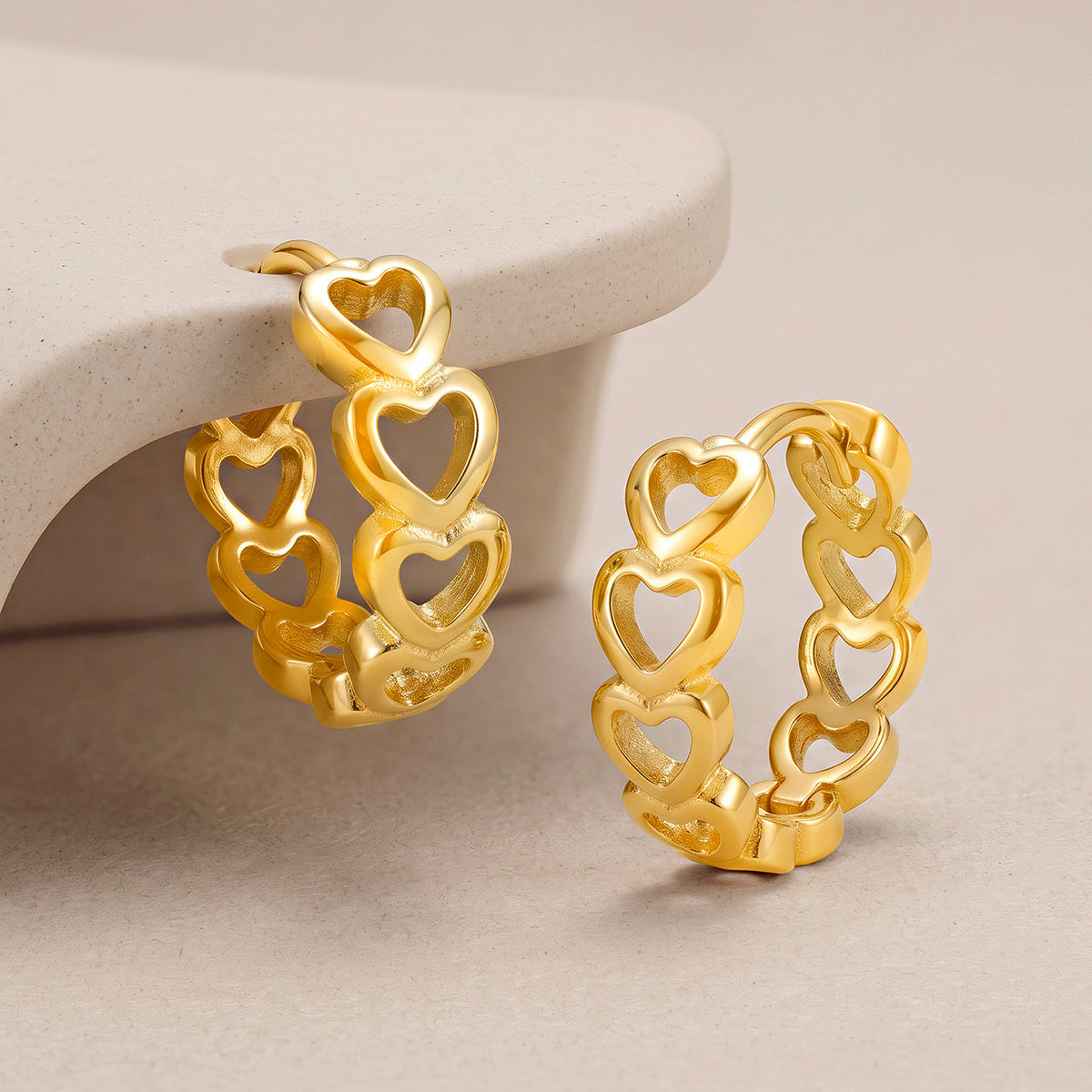 Desihi Earrings Anti-Tarnish Interlocking Heart Hoops